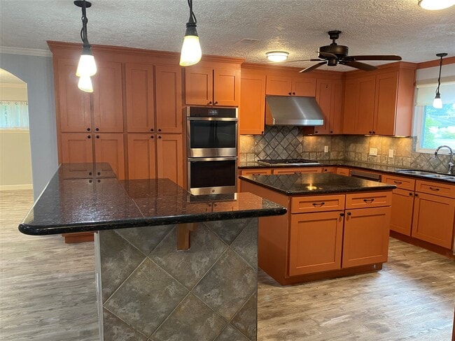 Photo - 9614 Greenwillow Dr