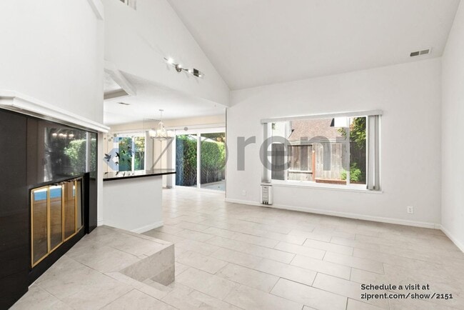 Photo - 1293 Laveille Ct