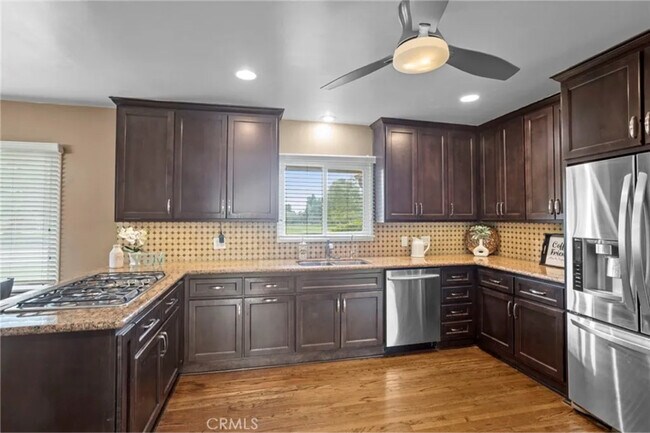 Photo - 528 E Parkdale Dr