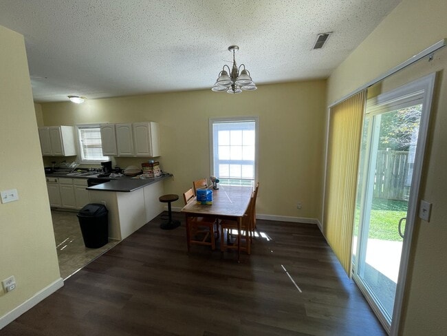 Photo - 3565 S Glasgow Cir