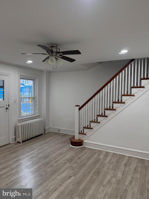 Photo - 5421 Beaumont Ave