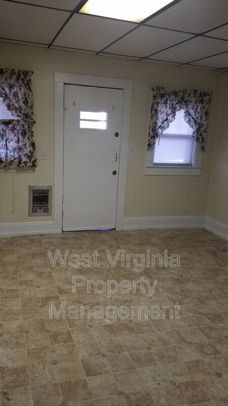 Photo - 200 Loflin St