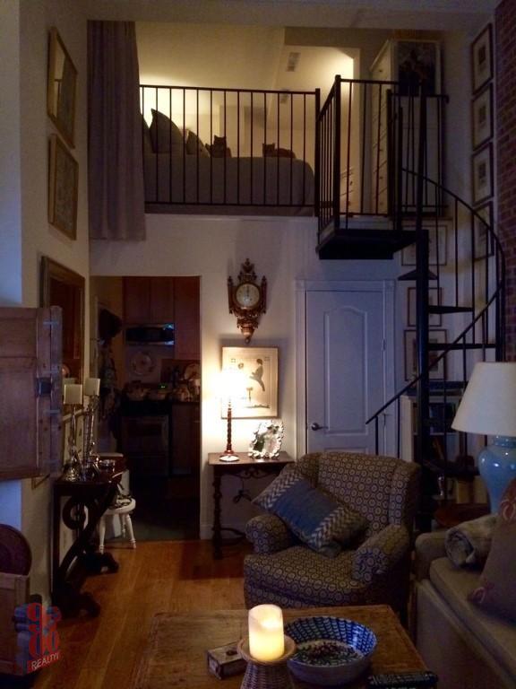 Photo - 7 E 75th St Unidad 2A