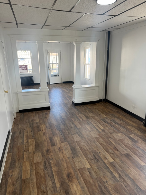 Photo - 480 Walnut St