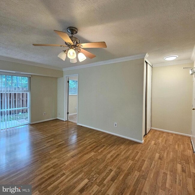 Building Photo - 7723 Donnybrook Ct Unit 6 Rental