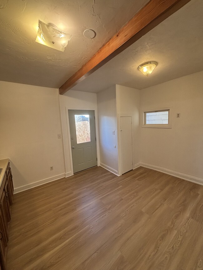 Photo - 340 N Franklin St Unidad A