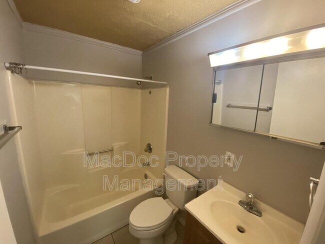 Photo - 201 N Irving Ave Unit D