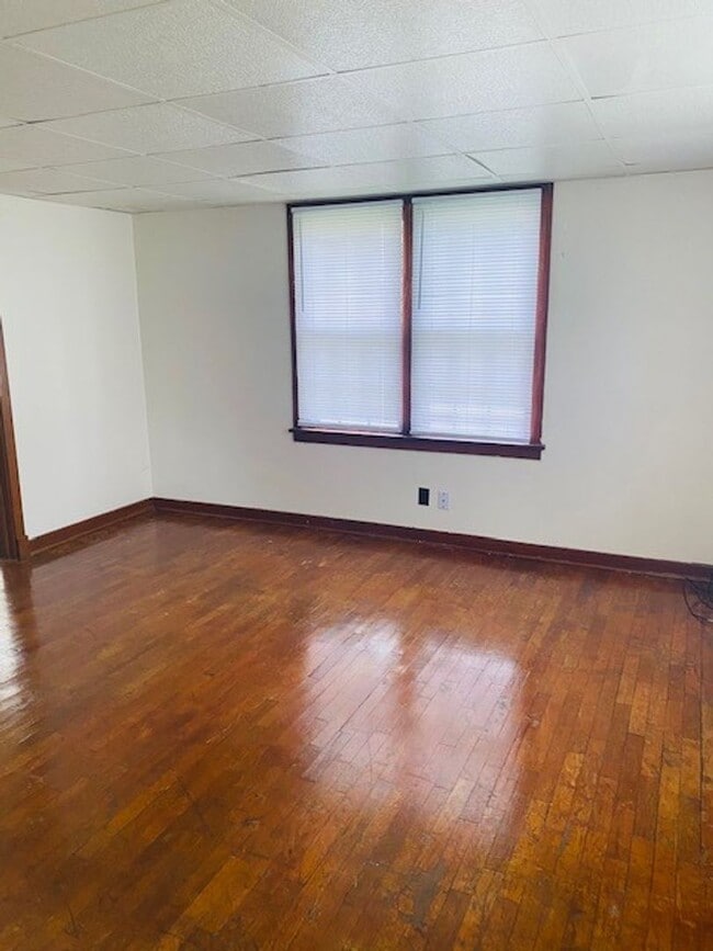 Photo - Well-Kept Duplex