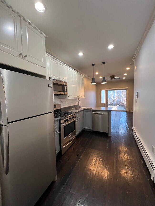 Photo - 96 Reservoir Ave Unit 1L