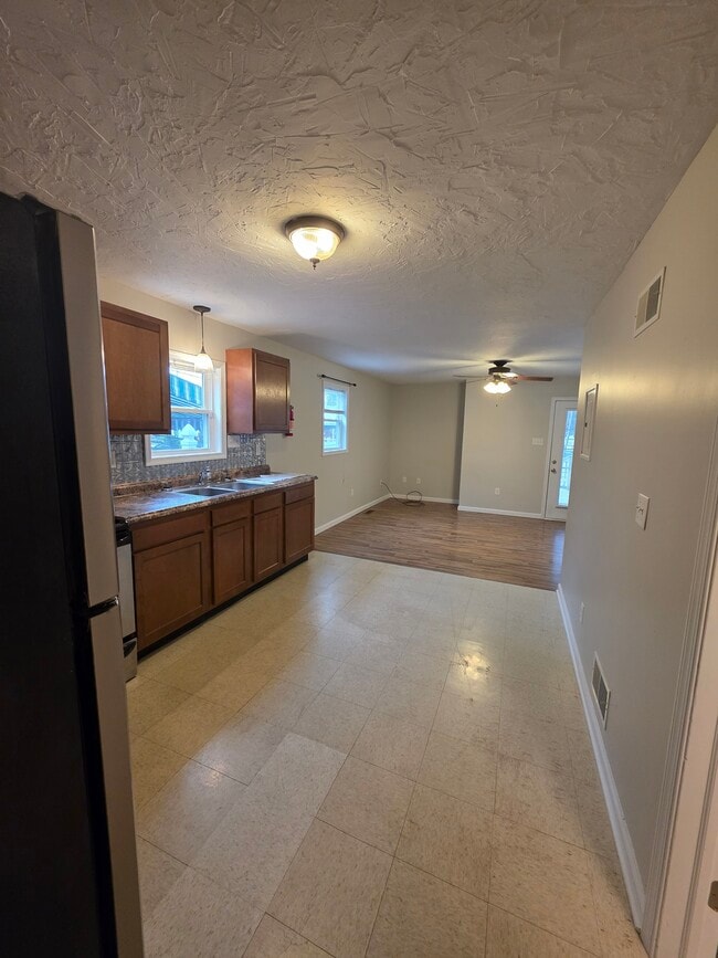 Photo - 324 3rd St Unidad 1