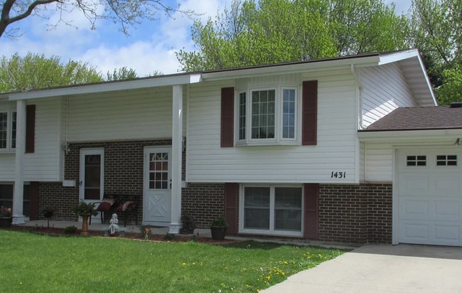 Building Photo - 1431 Spartan Ave