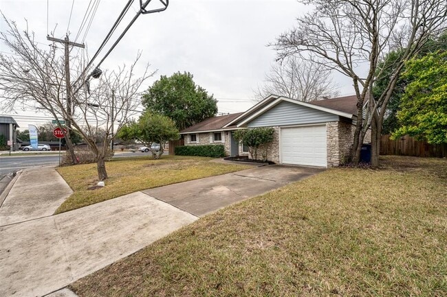 Photo - 1621 Wheless Ln House