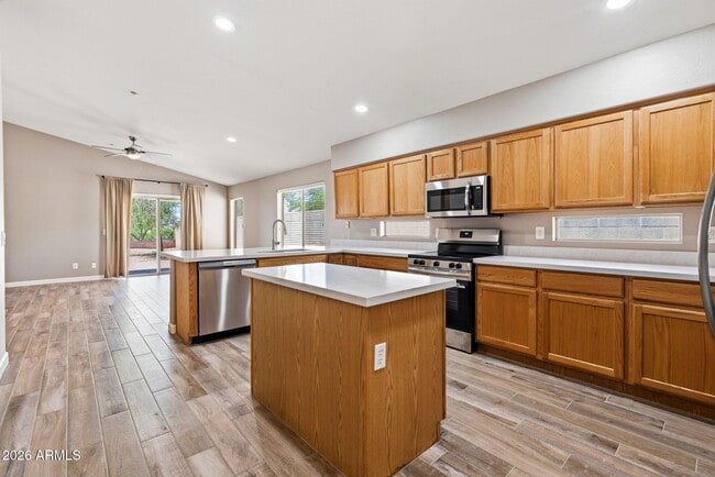 Photo - 15192 N 104th Way