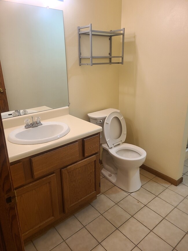 Photo - 541 Westwinds Dr