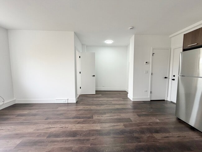 Photo - 5647 N Ashland Ave Unit S