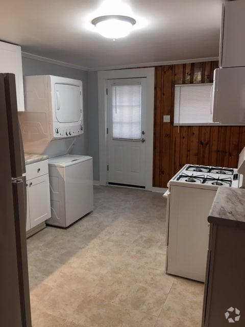 Building Photo - 5402 Keystone St Rental
