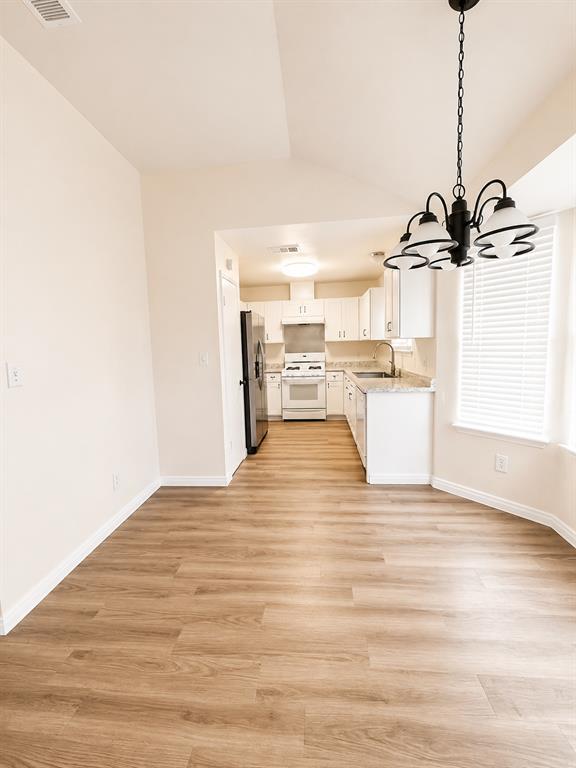 Photo - 501 Amaryllis Ave
