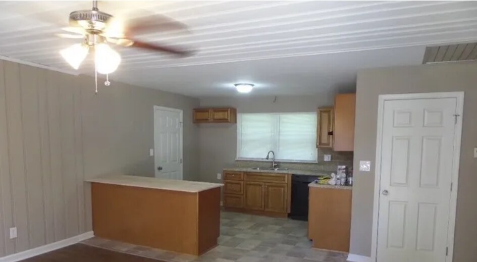 Photo - 116 Glenn St