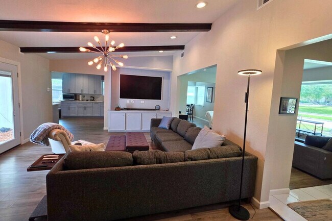 1810 San Sebastian Ln Unidad SI ID1521758P