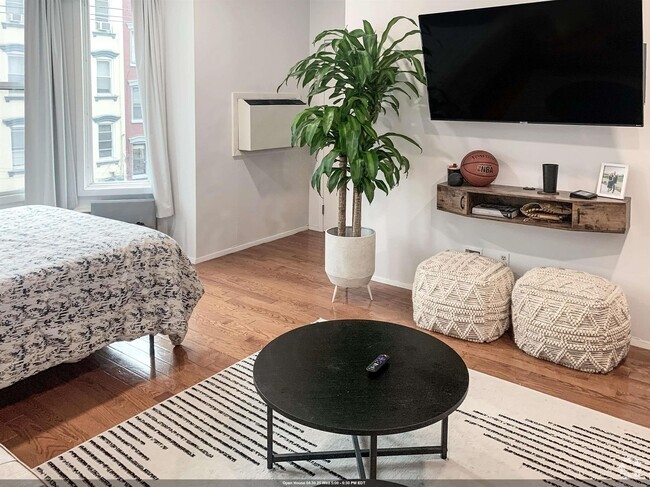 Building Photo - 101 Willow Ave Unit 3C Rental