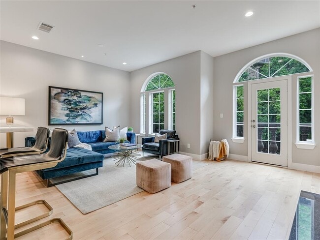 Photo - 1529 Barton Springs Rd Unit 13