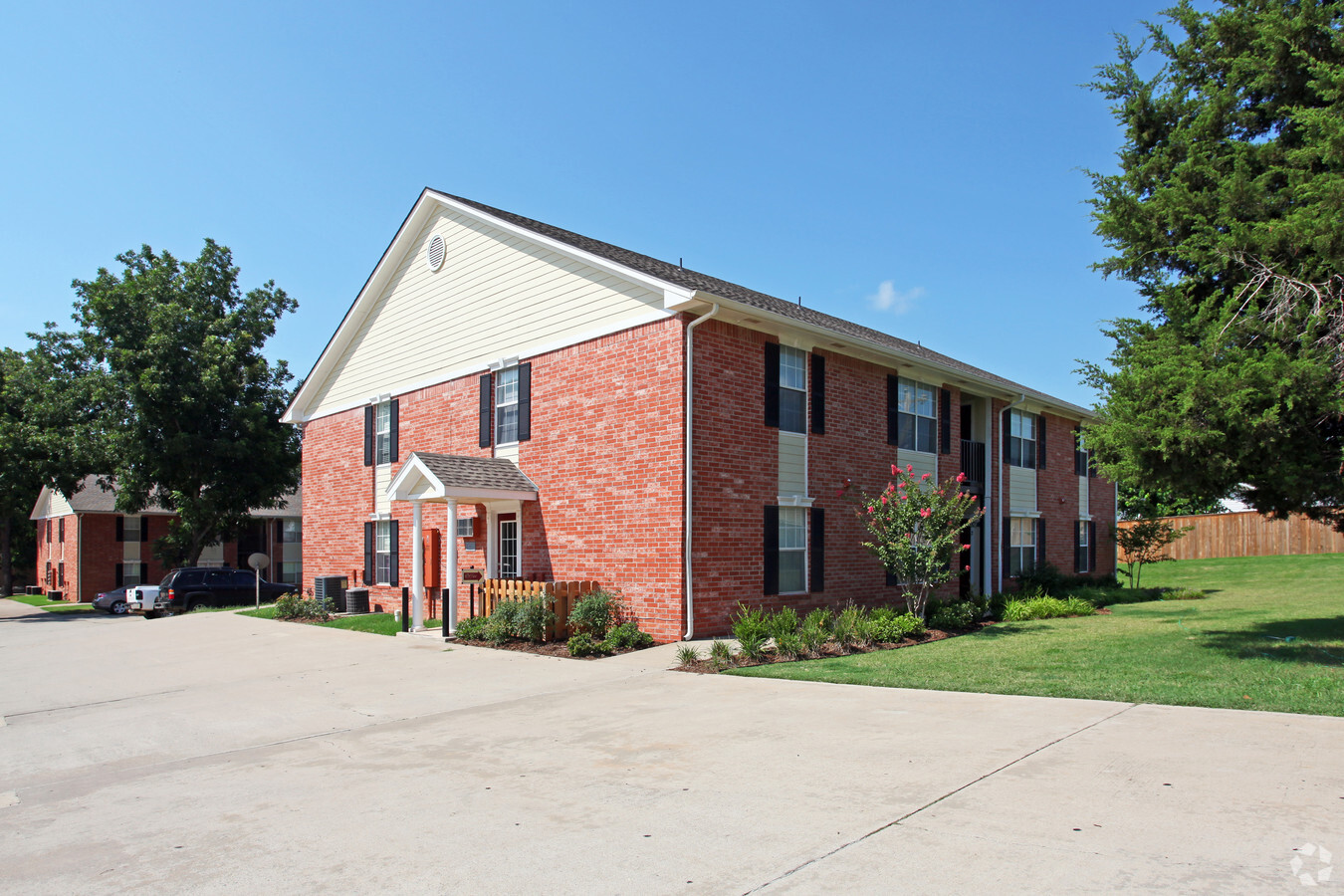 Gables Gardens Apartments - Gables Gardens Apartments