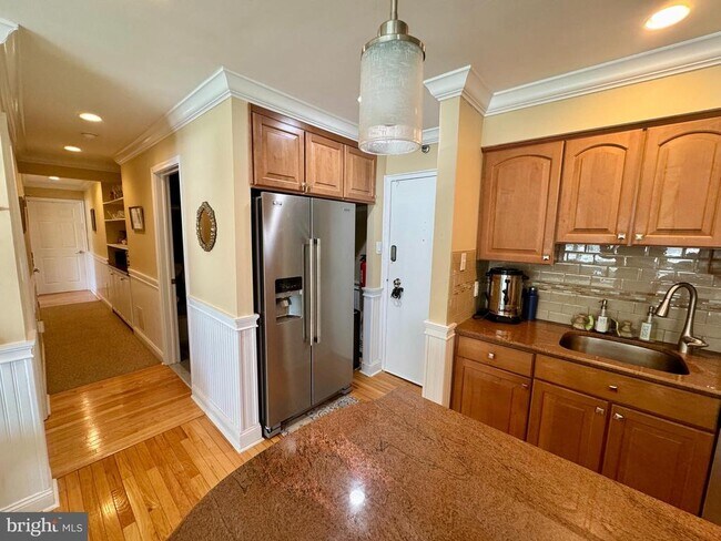 Photo - 9300 Atlantic Ave Unit 204