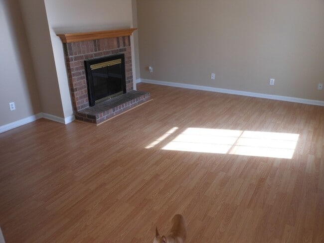 Photo - 471 Cedar Park Cir