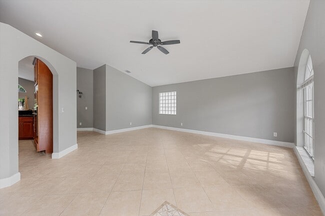Photo - 1851 Oak Berry Cir
