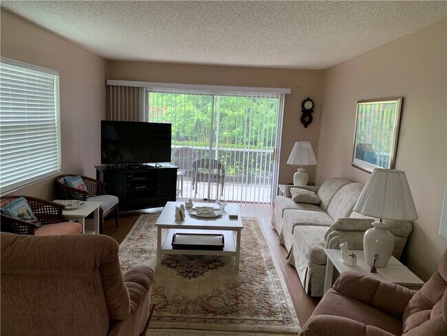 Photo - 109 Spring Lake Ct Unit 107