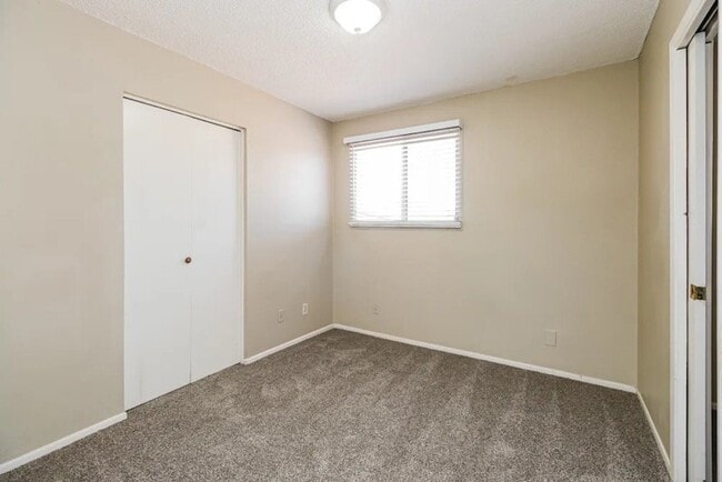 Photo - 3527 S Shafer Dr