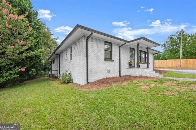 Photo - 2110 Prather Bridge Rd