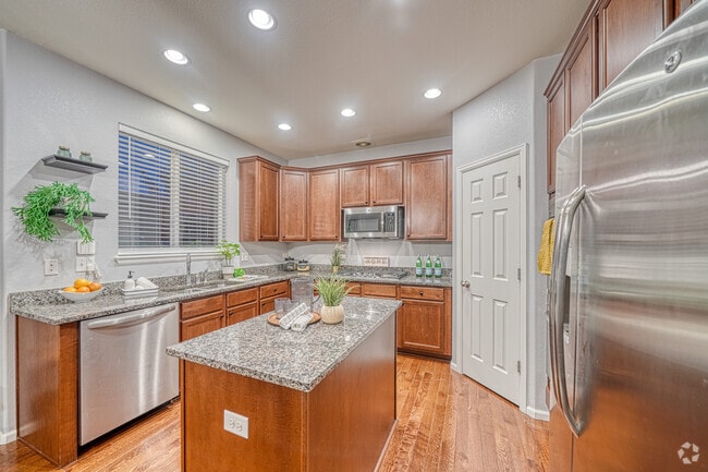 Building Photo - 6734 Monterey Pine Loop Rental