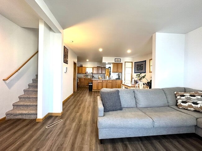 Photo - AVAILABLE JUNE - Remodeled 3 Bed 1.5 Bath Central Hillside Home