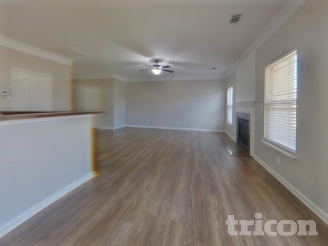 Photo - 510 Norwell Ln