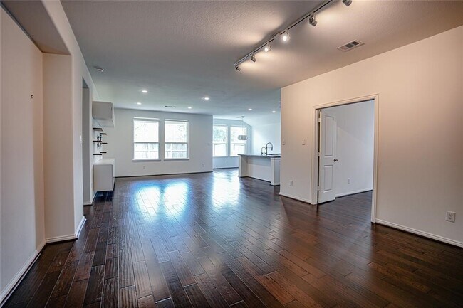 Photo - 16131 Sommerall Creek Ln