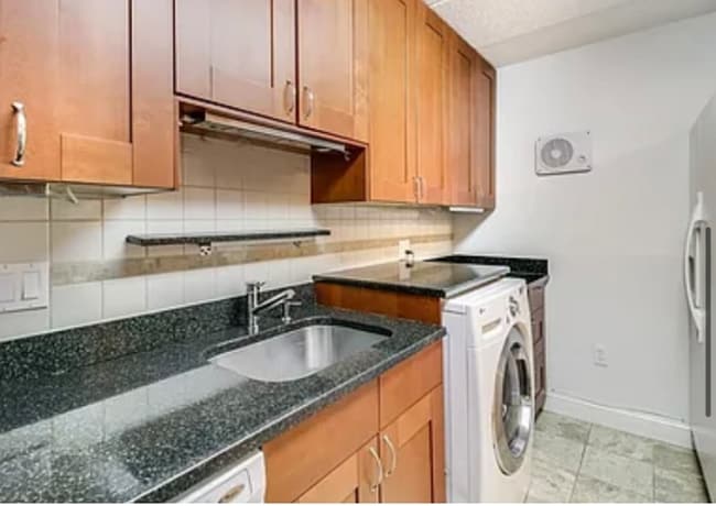 Photo - 16 Winter St