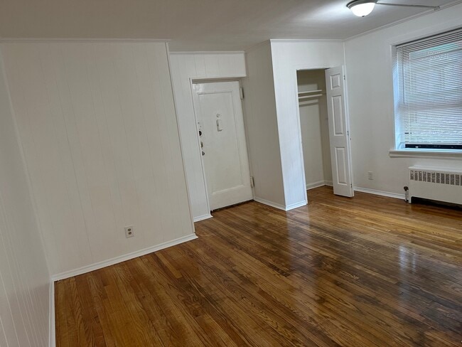 Photo - 1104 Palisade Ave Unit 3R