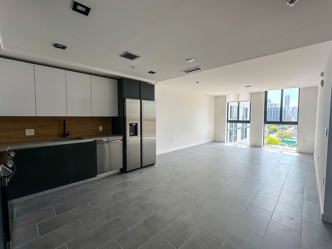 Photo - 105 NE 22nd St Unit A3