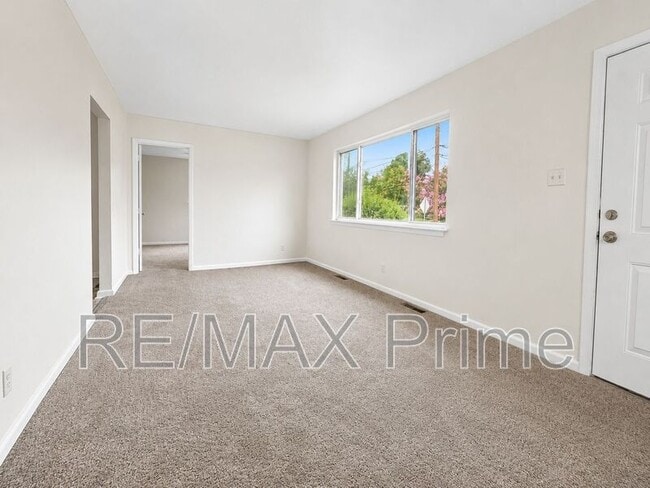 Photo - 501 S 6th St