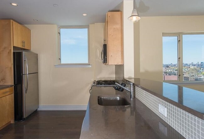 Photo - 3312 Hudson Ave Unit 10J