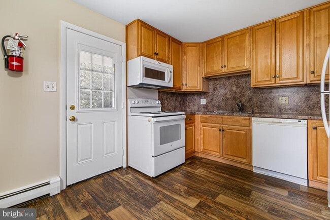 Photo - 429 Edgemont Ave