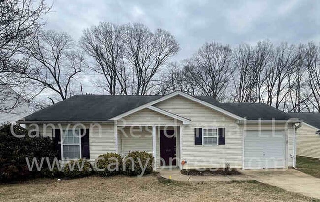 Building Photo - 461 Bedford Knoll Dr