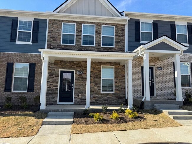 Photo - 1004 Keyes Pl