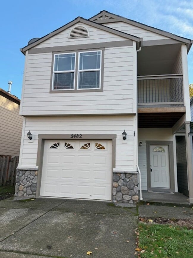 Building Photo - 3 Bedroom 2.5 Bath Forest Grove OR