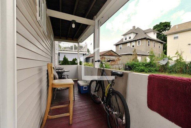 Photo - 69 Hobart St Unit 1