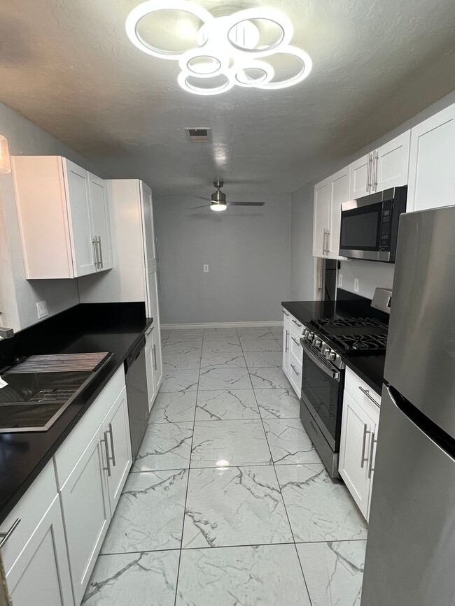 Photo - Huge 2 story 8 bed room Home: a hop and a skip from SDSU!  You will never be late to class!