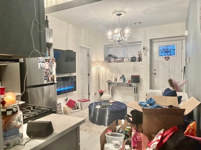 Photo - 216 Nippon Ave