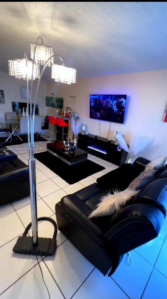 Photo - 301 NW 177th St Unit 232