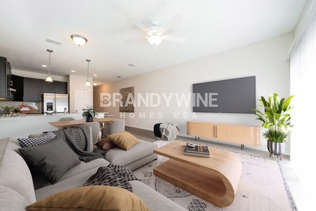 Photo - NEW LOWER RENTAL RATE LEASING SPECIAL : Re...